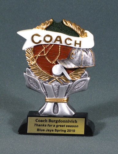 Image of a standing coach wreath